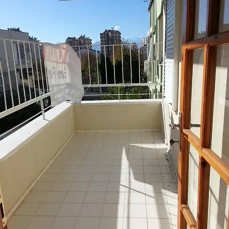 Lara Yazlik Apartment Antalya